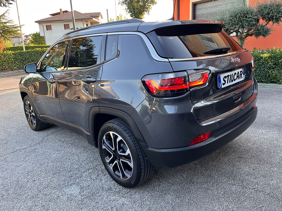 Miniatura: Jeep Compass 1.6 Multijet 130CV Limited