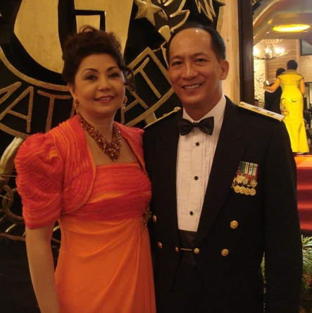 NICE COUPLE 555.jpeg