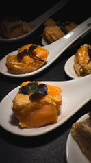 Raviolis de salmó i poma.jpeg