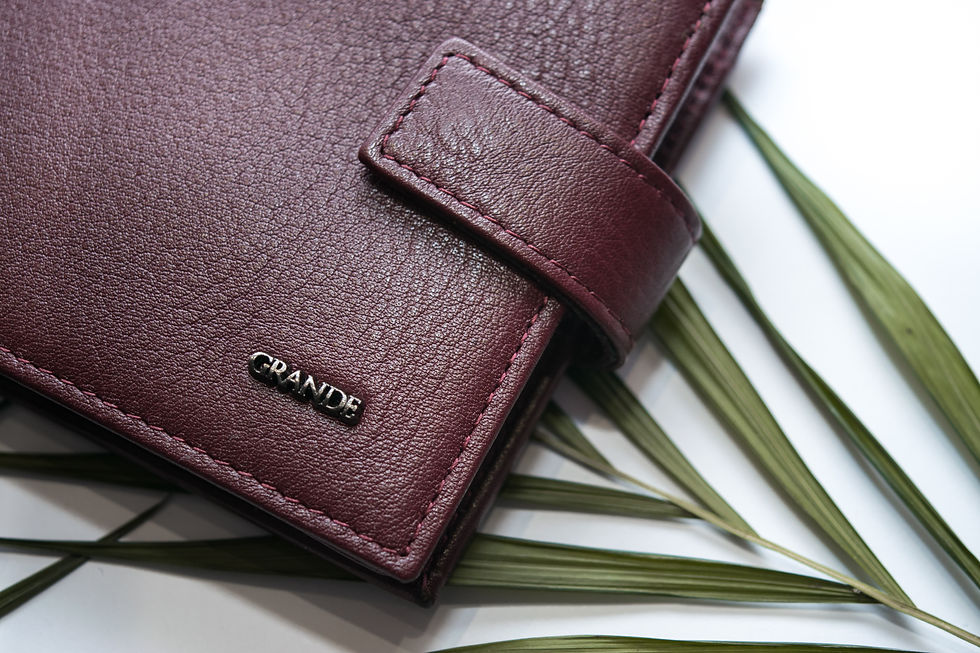 Мъжки потфейл с външно закопчаване GRANDE от естествена кожа