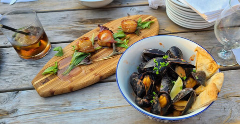 Scallops and Mussels