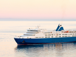 NEGATO L’ IMBARCO A UNA DONNA CHE AVREBBE DOVUTO SUBIRE UN INTERVENTO 