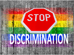 LICEO DI PISA: PRESIDE ACCUSATA DI DISCRIMINARE STUDENTE TRANSESSUALE