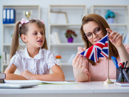 PERSONALE SCOLASTICO ALL’ESTERO, PUBBLICATI I POSTI DISPONIBILI SUL MAECI