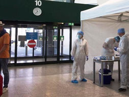 Tamponi gratuiti in aeroporto per chi arriva da Sicilia e Sardegna