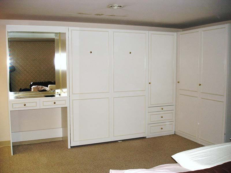 Murphy Bed with Vanity and Closet Unit