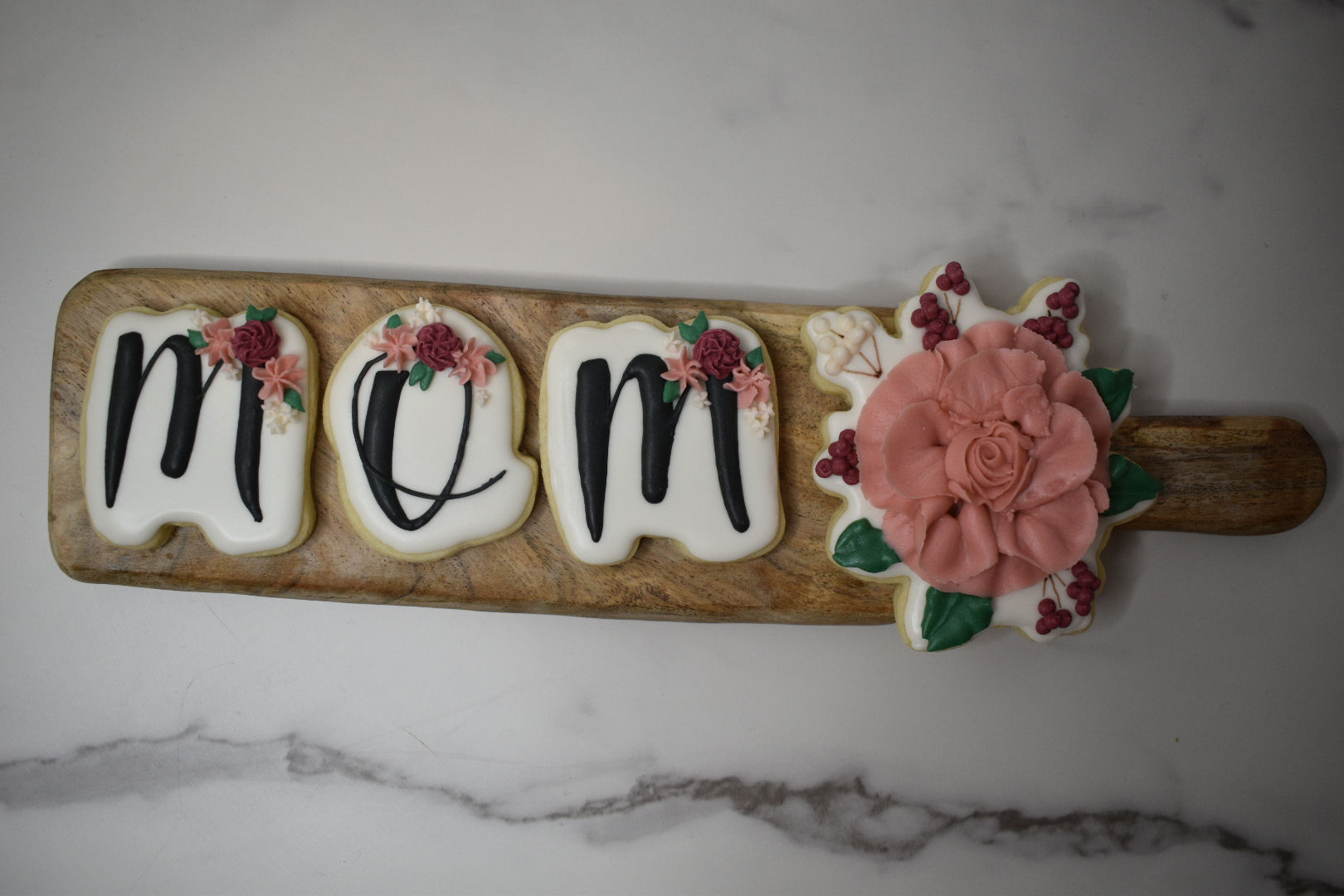 "Mom" Floral Mini  Set - ORDER BY 5/6 for Mother’s Day