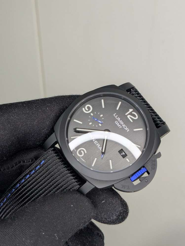 Thumbnail: VSF  Luminor GMT PAM01176

