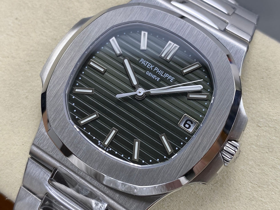 Thumbnail: Nautilus 5711 330SC Green DDF