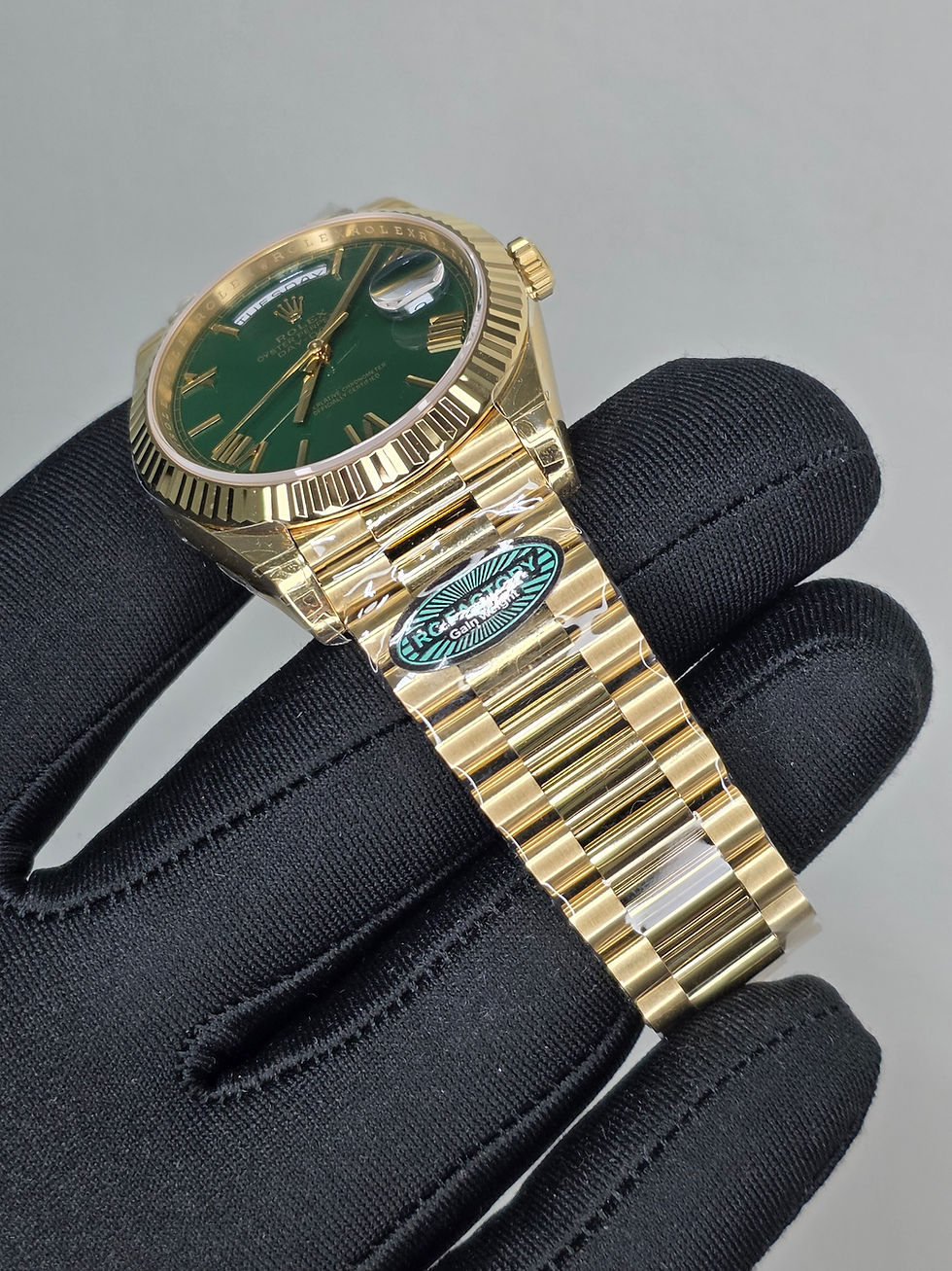 Thumbnail: Day Date Money Green RCF Gain Weight 3255 200 Grams