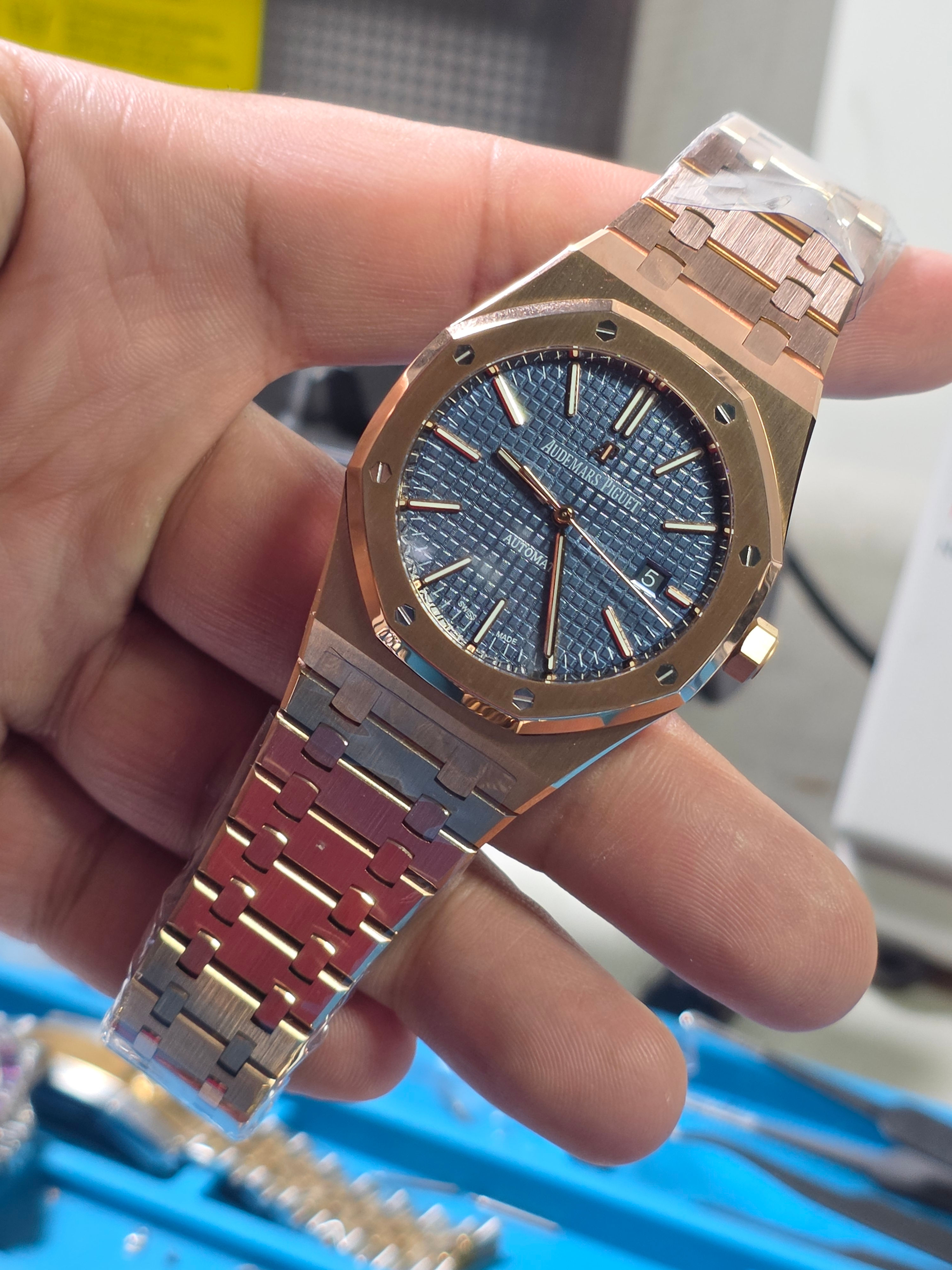 Royal Oak 15400 Rose Gold Blue PPM 240 Gain Weight Free Sprung