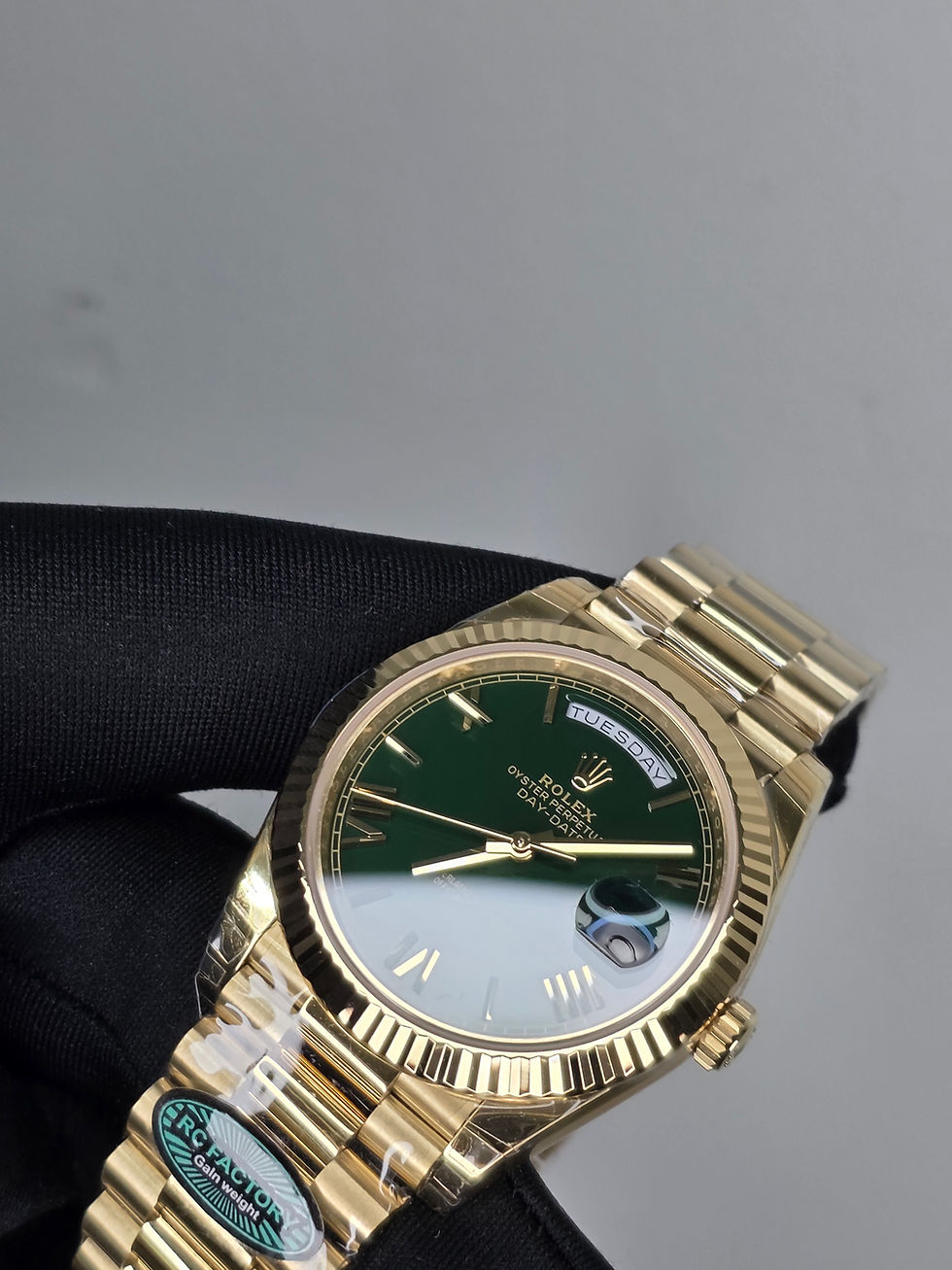 Thumbnail: Day Date Money Green RCF Gain Weight 3255 200 Grams