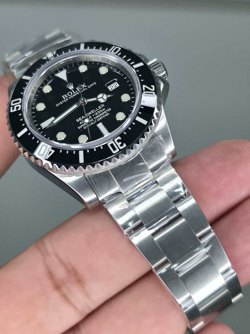 Thumbnail: Seadweller VR 3135