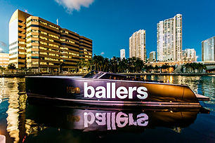 Yacht Wrap, Boat Wrap, Florida, Shaw about Vinyl, HBO Ballers, Vandutch USA, Miami, Las Vegas, LA