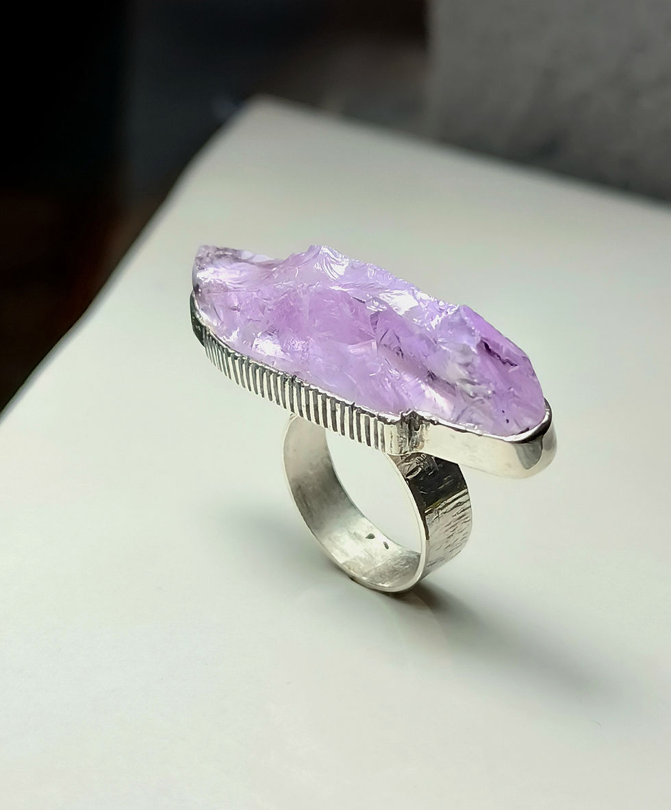 Μικρογραφία: Long Amethyst Statement Ring