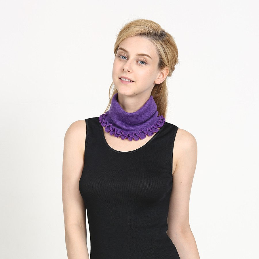 Thumbnail: Ruffled Neckwarmer