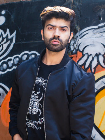 THE HOUSE OF RADHA
OPULENT BEETLE DESIGN