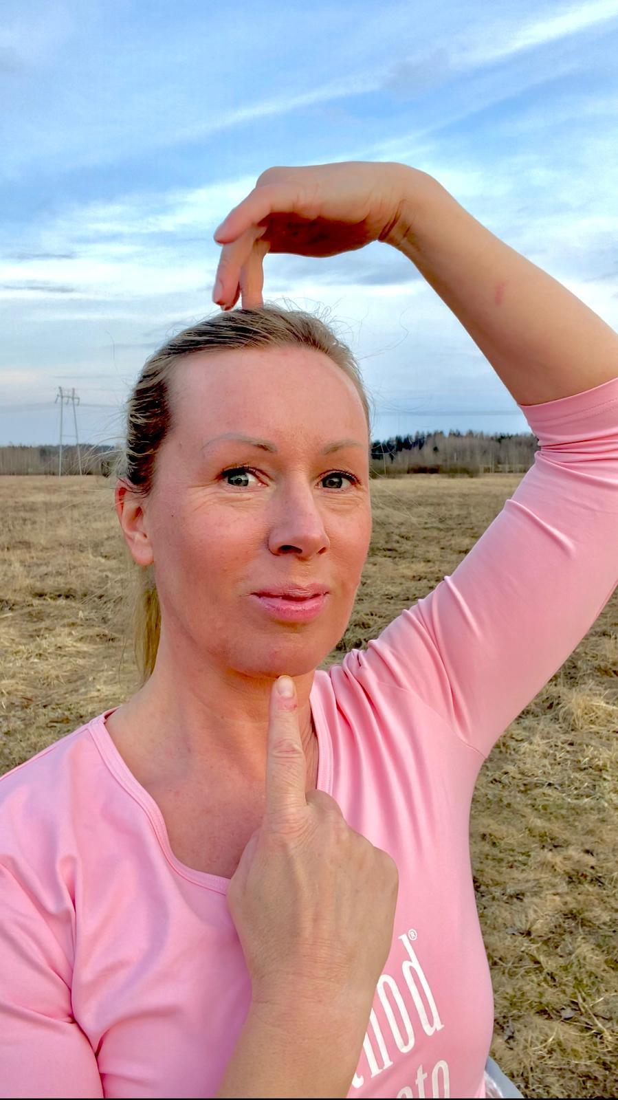 Jonna Tallinen- ryhtiliikkeet.jpeg