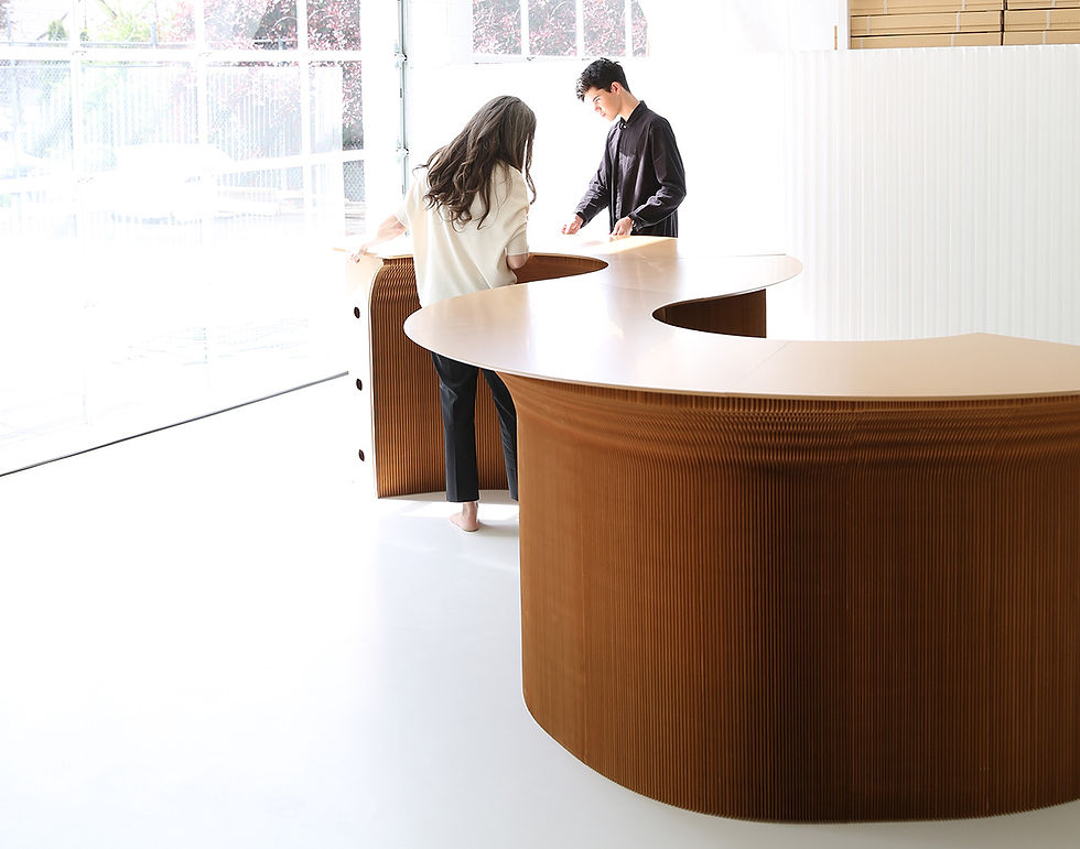 Indexkép: molo | cantilever table | table with folding base