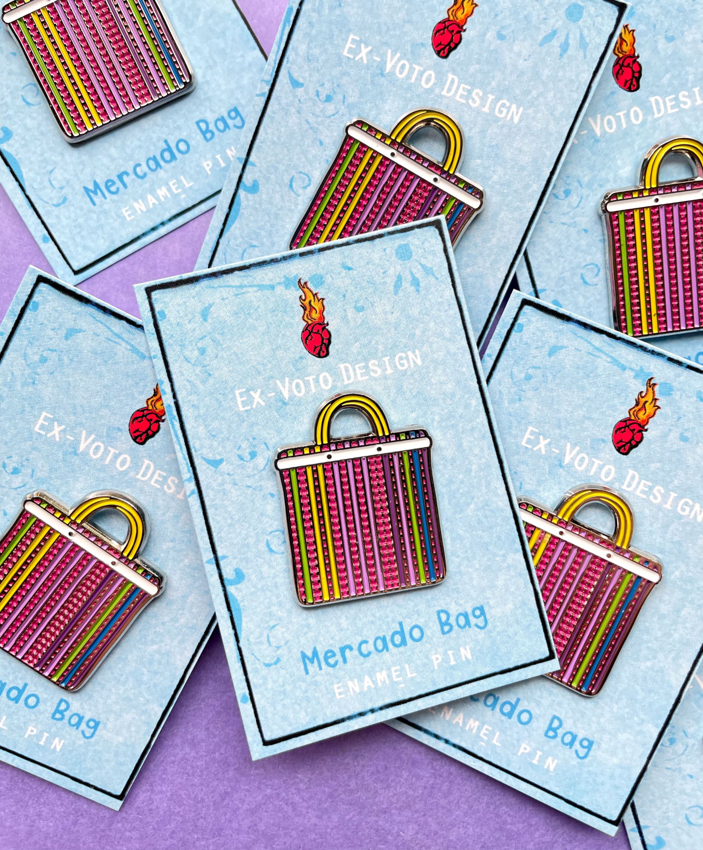 MERCADO BAG Enamel Pin