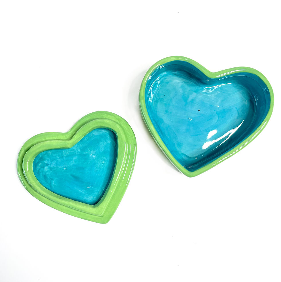 Thumbnail: POR VIDA Sweetheart box