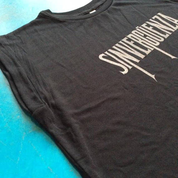 Thumbnail: SINVERGÜENZA Muscle Tee