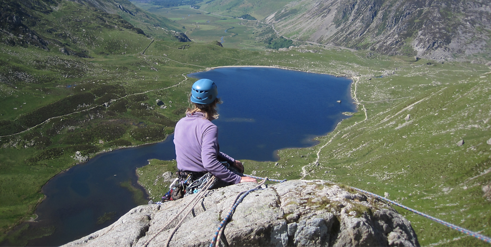 Multipitch climb on the Idwal Slabs, North Wales