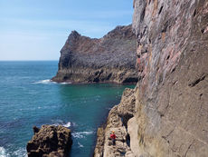 Abbed down to the sea level ledge to do Keelhaul (E2 5c)