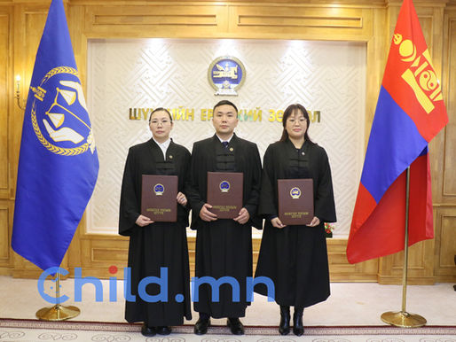 Тойм:Гэр бүл, хүүхдийн шүүгчид тангараг өргөж, нийслэл дэх камеруудыг нэмэгдүүлнэ гэв 