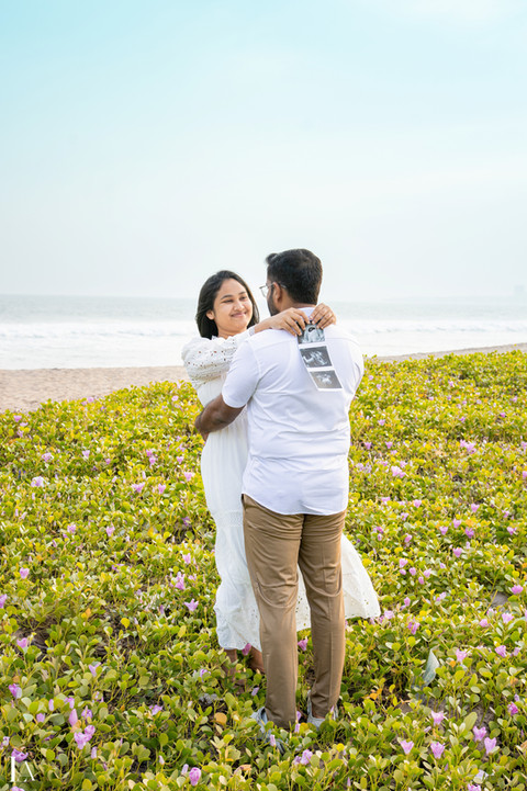 maternity-photoshoot-in-vizag-maternity-photoshoot-dresses-in-vizag--pregnancy-dresses-for-photoshoot-near-me-pregnancy-photoshoot-pregnancy-photoshoot-studio-near-me-maternity-photographer-near-me