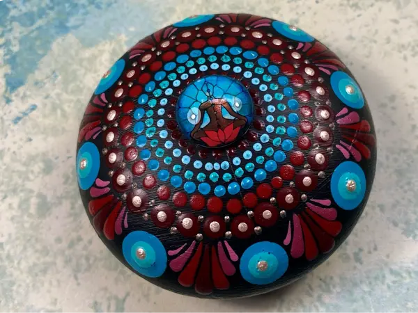 Thumbnail: Mandala Steen "Yogi"
