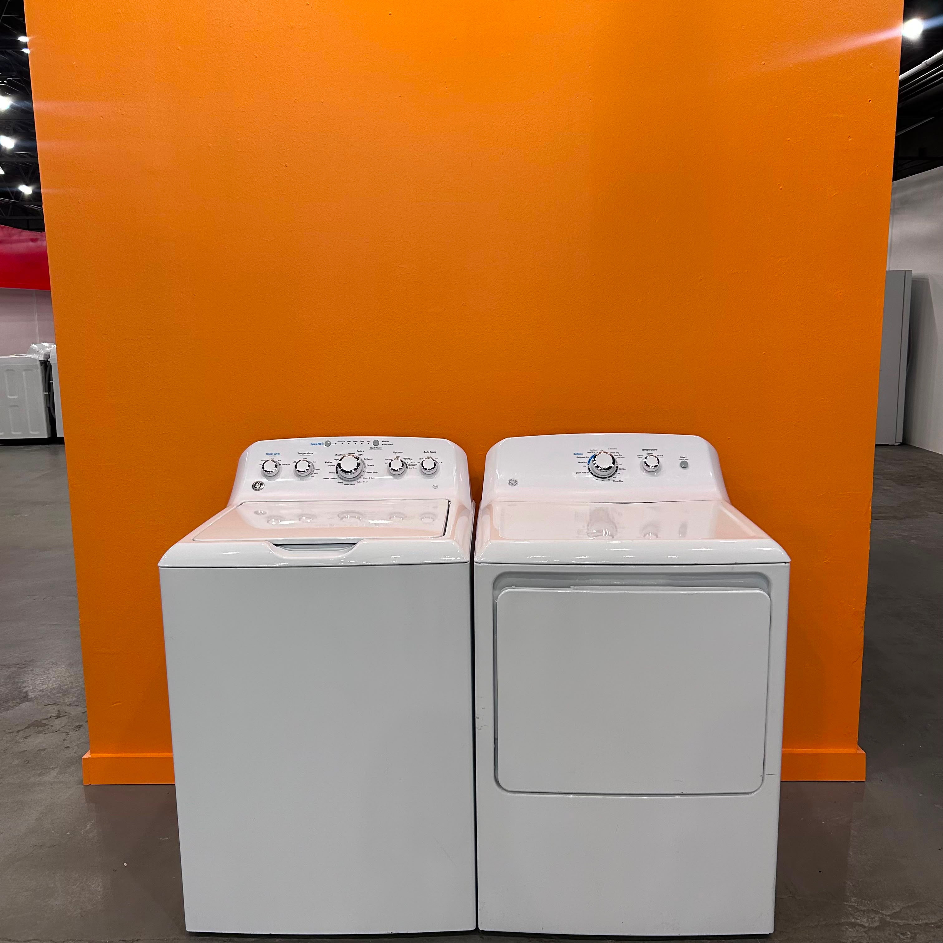 GE GTW464ASN3WW Washer 4.5 CF & GTD33EASK0WW Dryer - Refurbished - Austin 632
