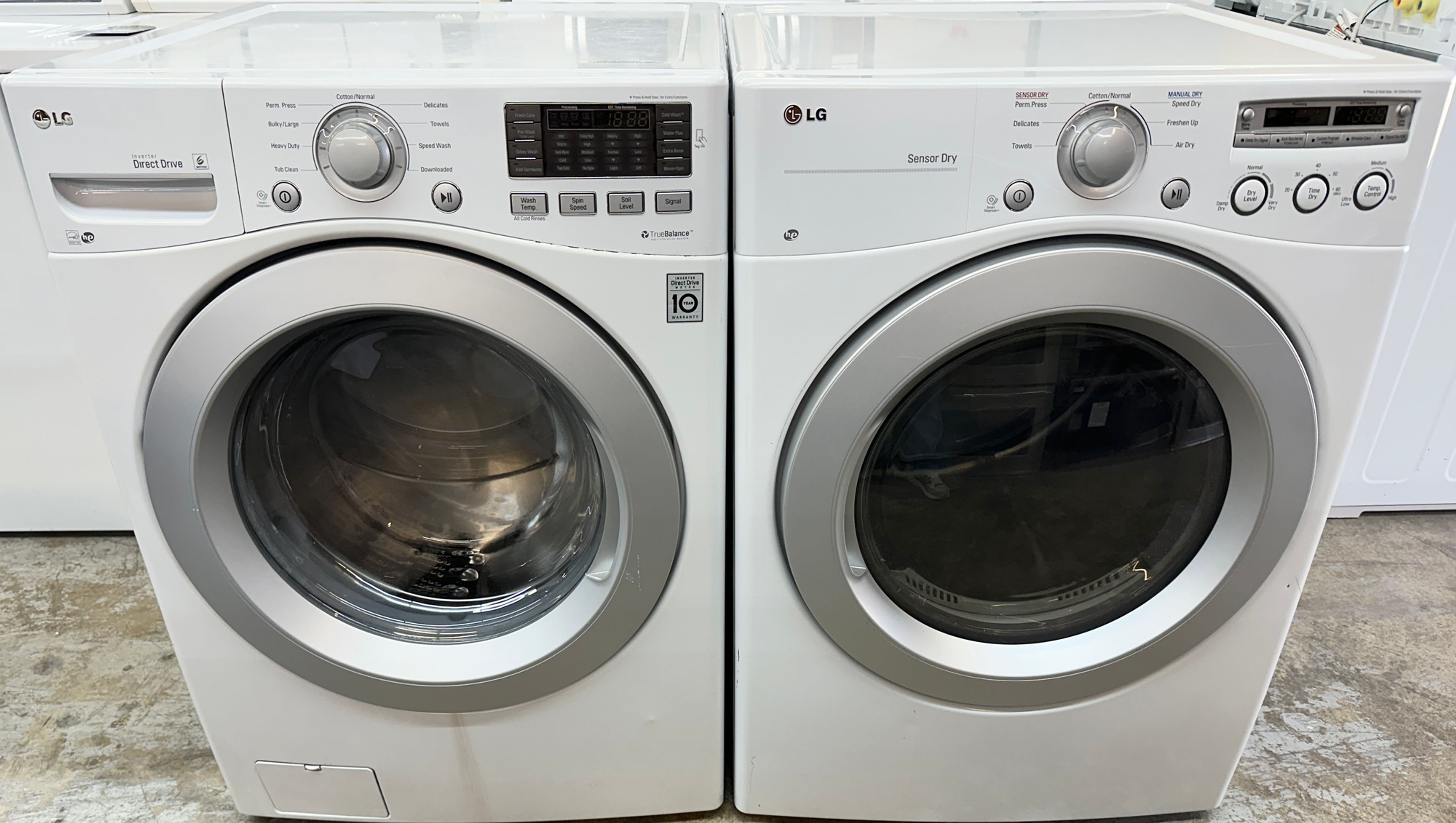 LG Refurbished Washer and Dryer, Front Load 4.5 cu.ft Irving 0945