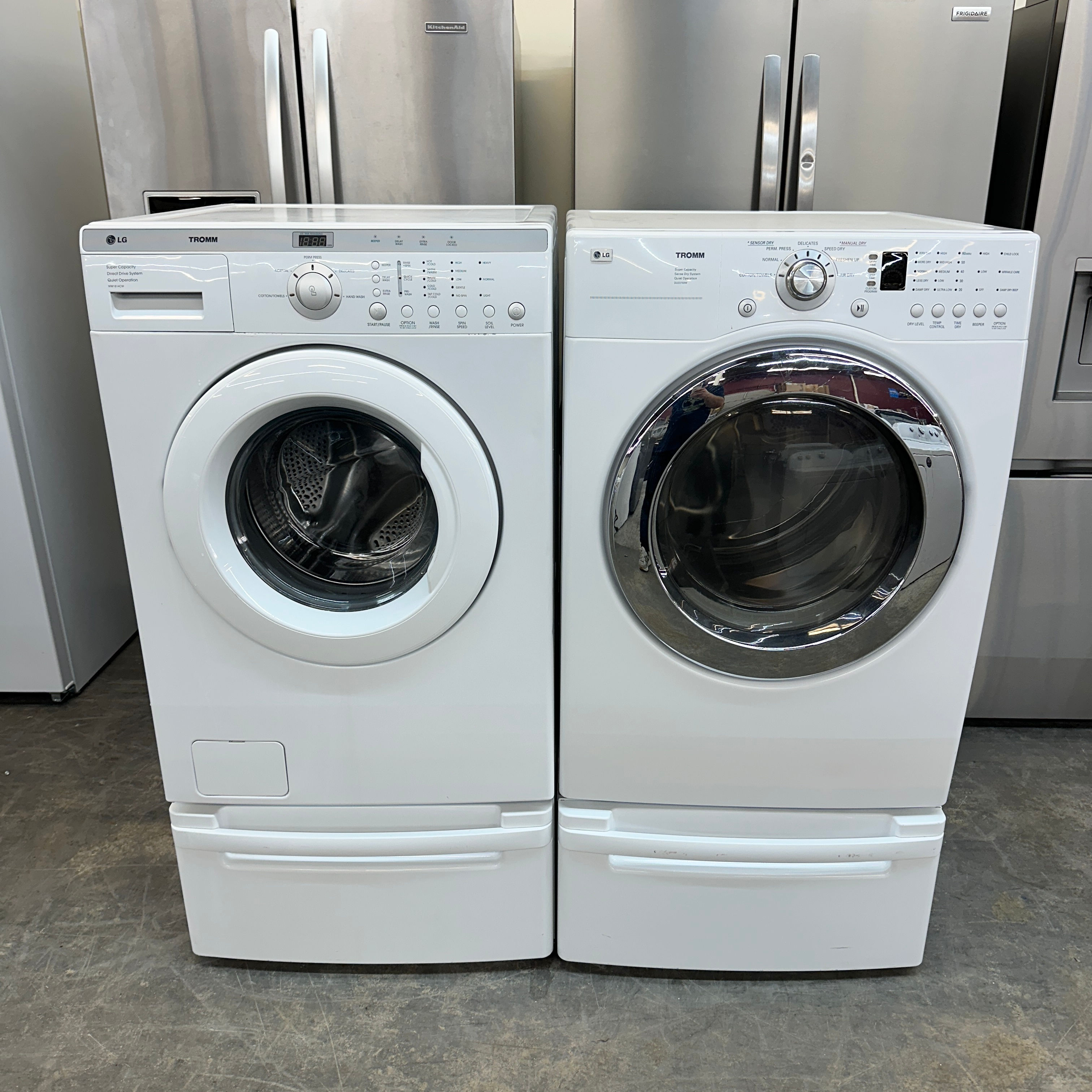 LG Refurbished Washer and Dryer, Front Load 3.5 cu.ft Irving 0107