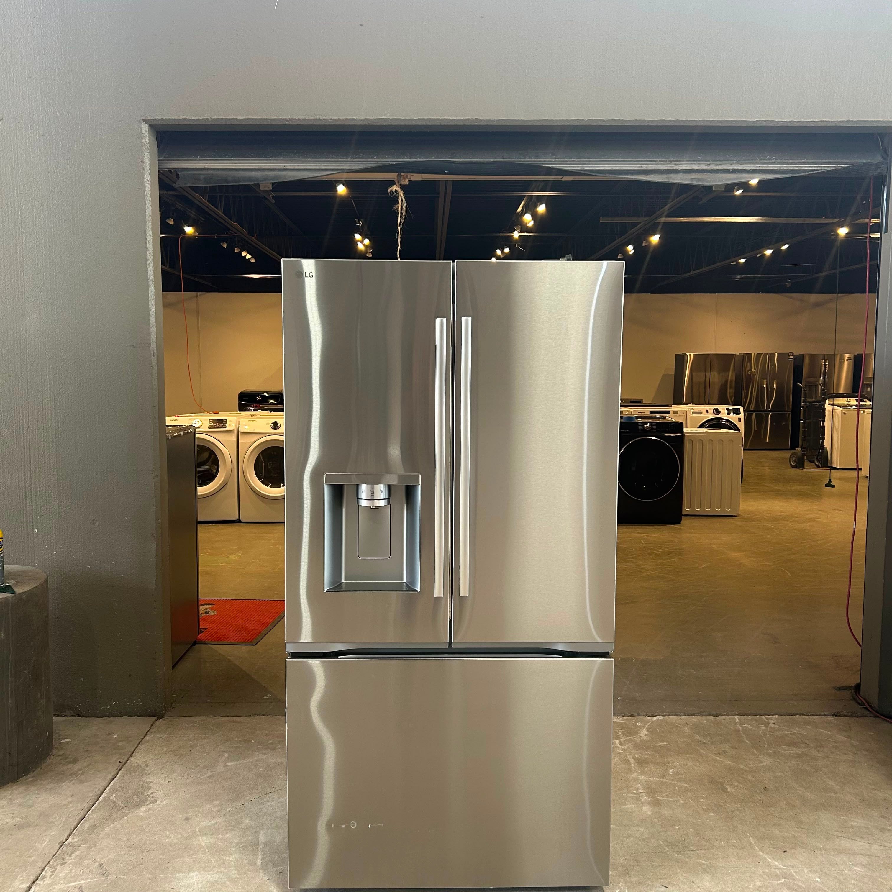 LG Scratch and Dent Refrigerator, French Door Counter Depth 23.7 cu.ft Austin 22