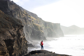 12 Things Happy People Do Differently