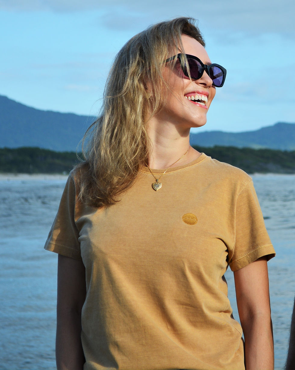 Miniatura: Camiseta Basics Estonada Feminina