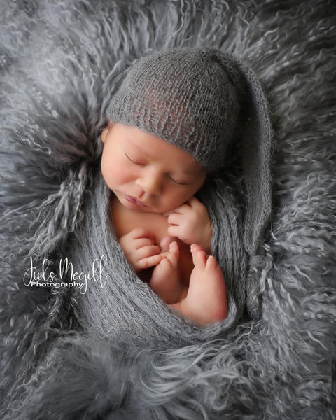 newborn flokati & wraps (19).JPG