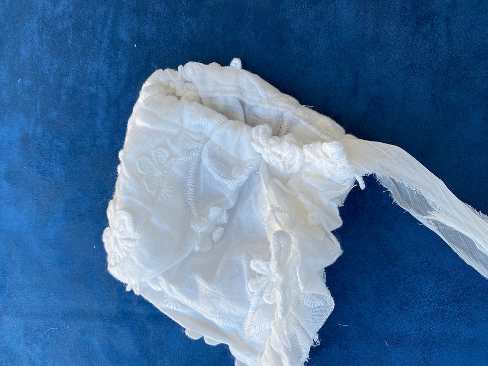 サムネイル： newborn bonnet ・枕＆ボンネット帽子＃5