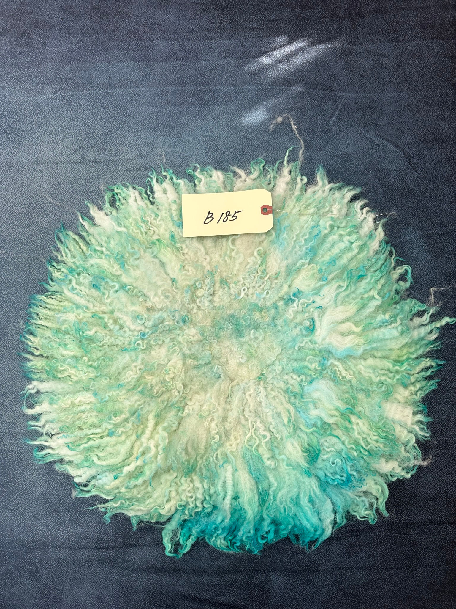 在庫ございます・カ１枚のみーリフェルト・Curly felt