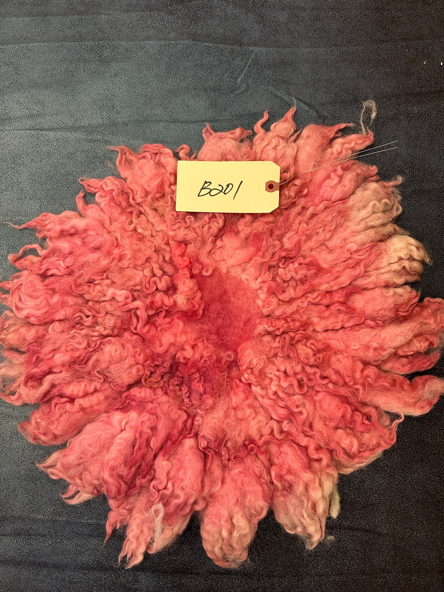 在庫ございます・カ１枚のみーリフェルト・Curly felt