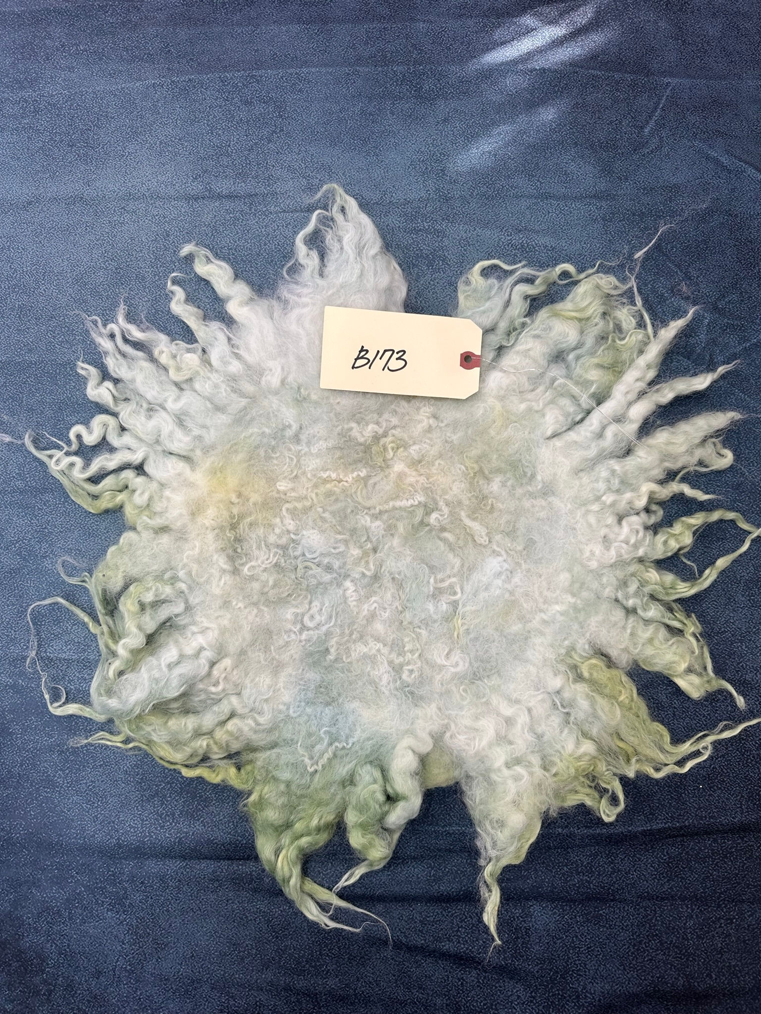 在庫ございます・カ１枚のみーリフェルト・Curly felt