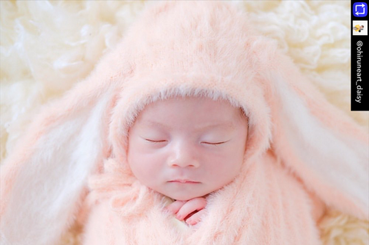 newborn photo C.PNG