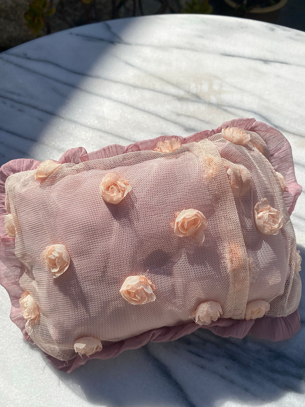 サムネイル： newborn bonnet ・枕＆ボンネット帽子＃4