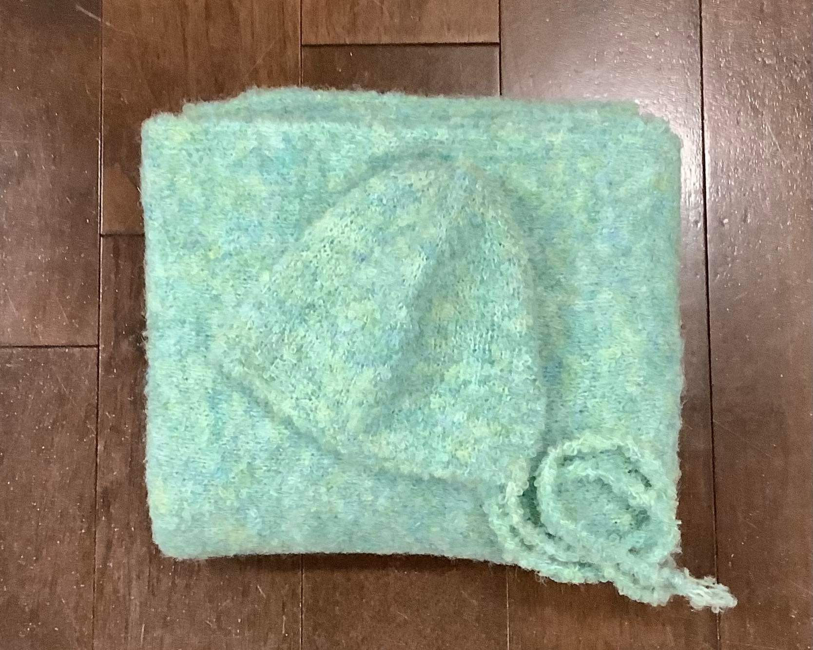 新作・ラップと帽子セット・チクチクしない・新生児用・１３番・上質のアルパカ＆ウール・ループ毛系