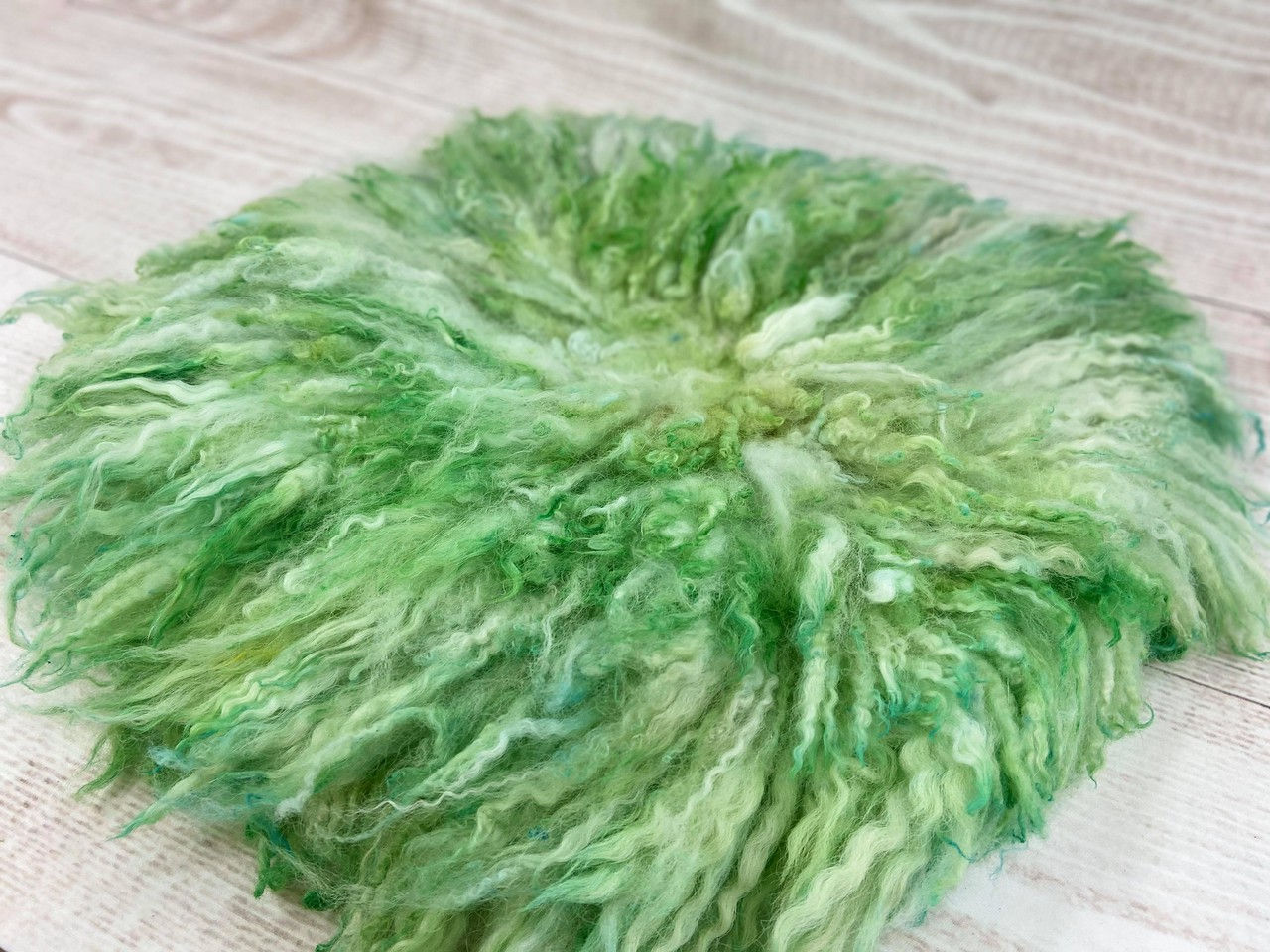 お好みの小・中・大のサイズのカーリフェルトを・お選びください・＃A１９５