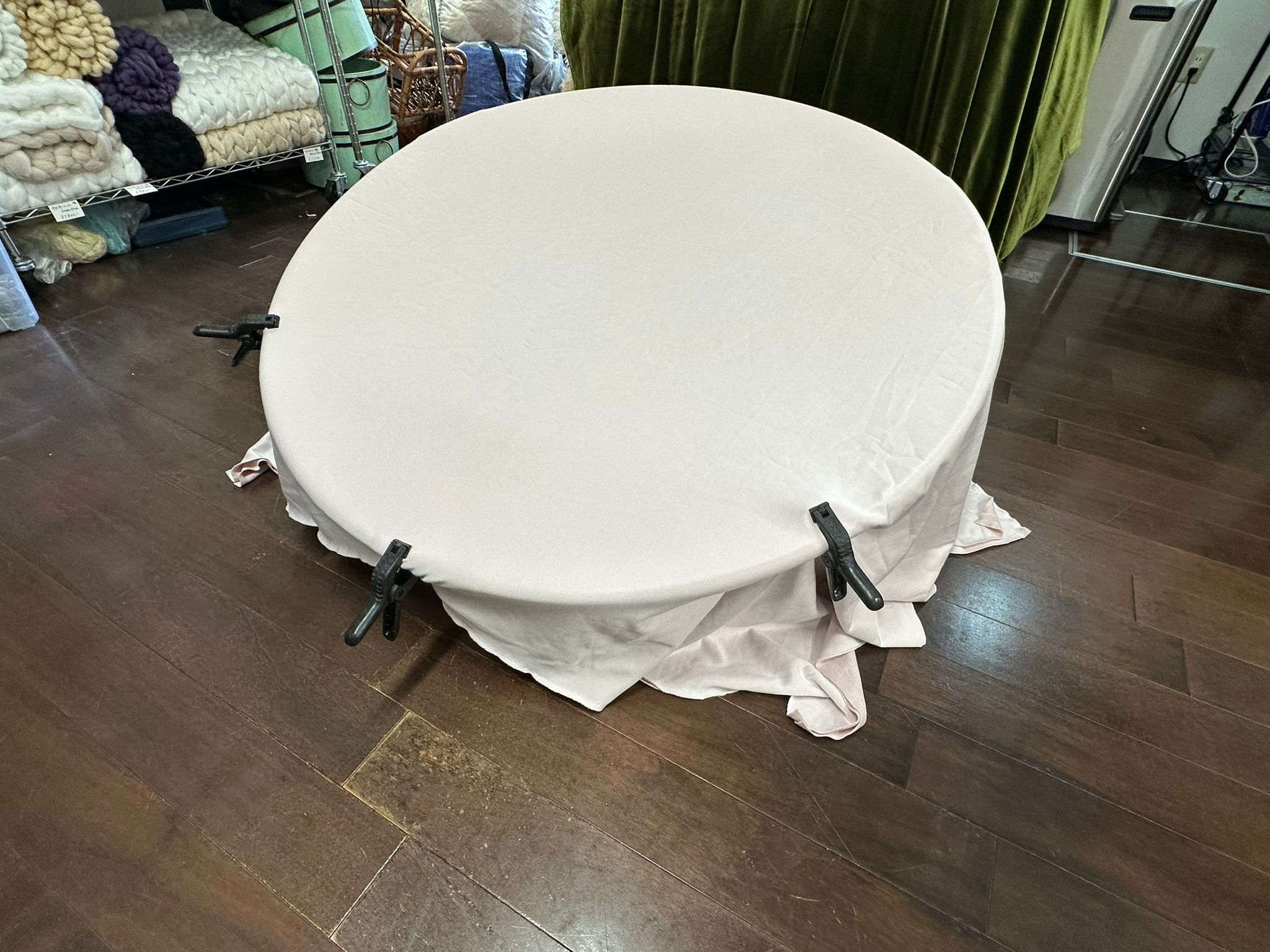 新作・伸びが有る・薄い生地のワッフル素材・ピンク色・サイズ：約１６０x１８０センチ