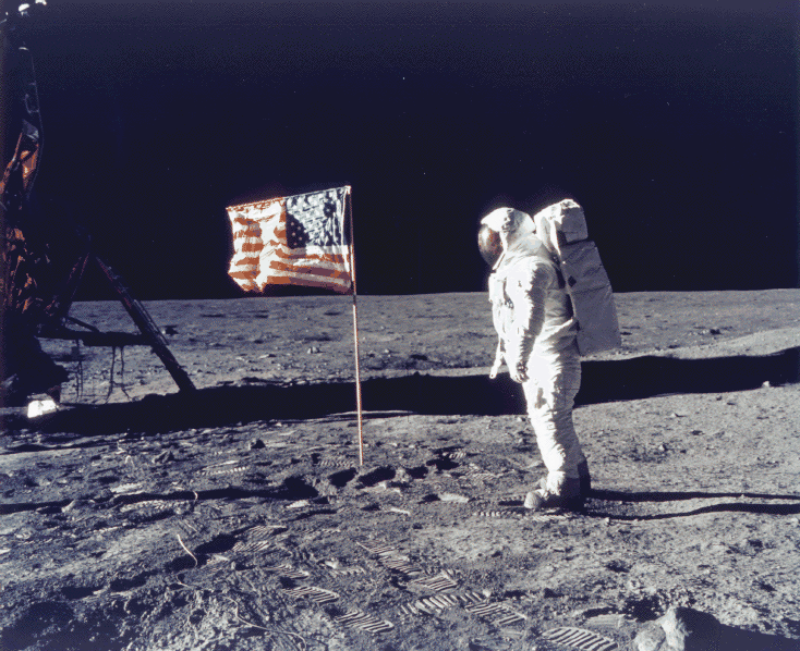El hombre llega a la Luna