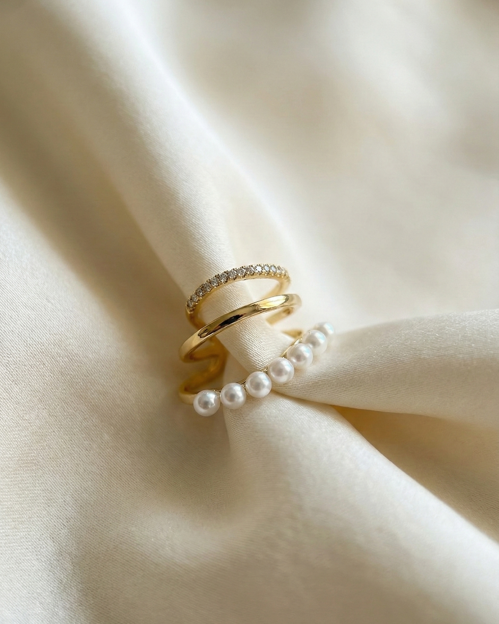 Thumbnail: Pearl Line Gold Ear Cuff