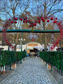 Kellerschenke Frank, Schwechat, Social Media Boutique, Sonja Parapatits, Advent, Glühwein